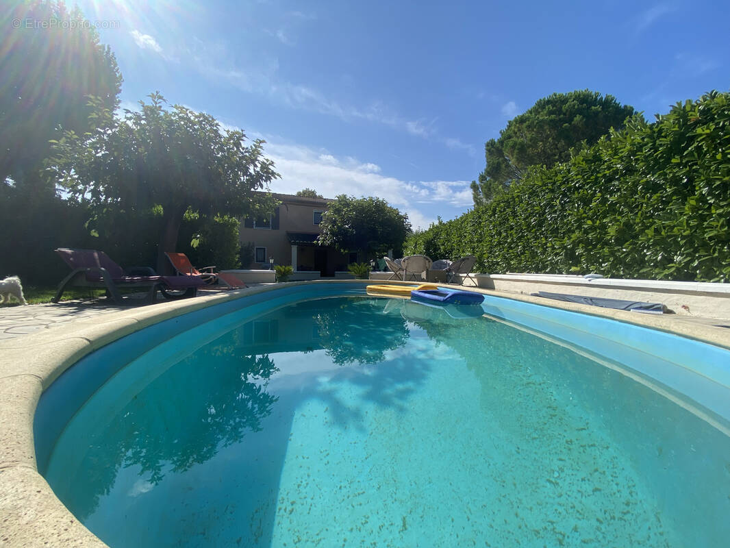 Maison à SAINT-ETIENNE-DU-GRES