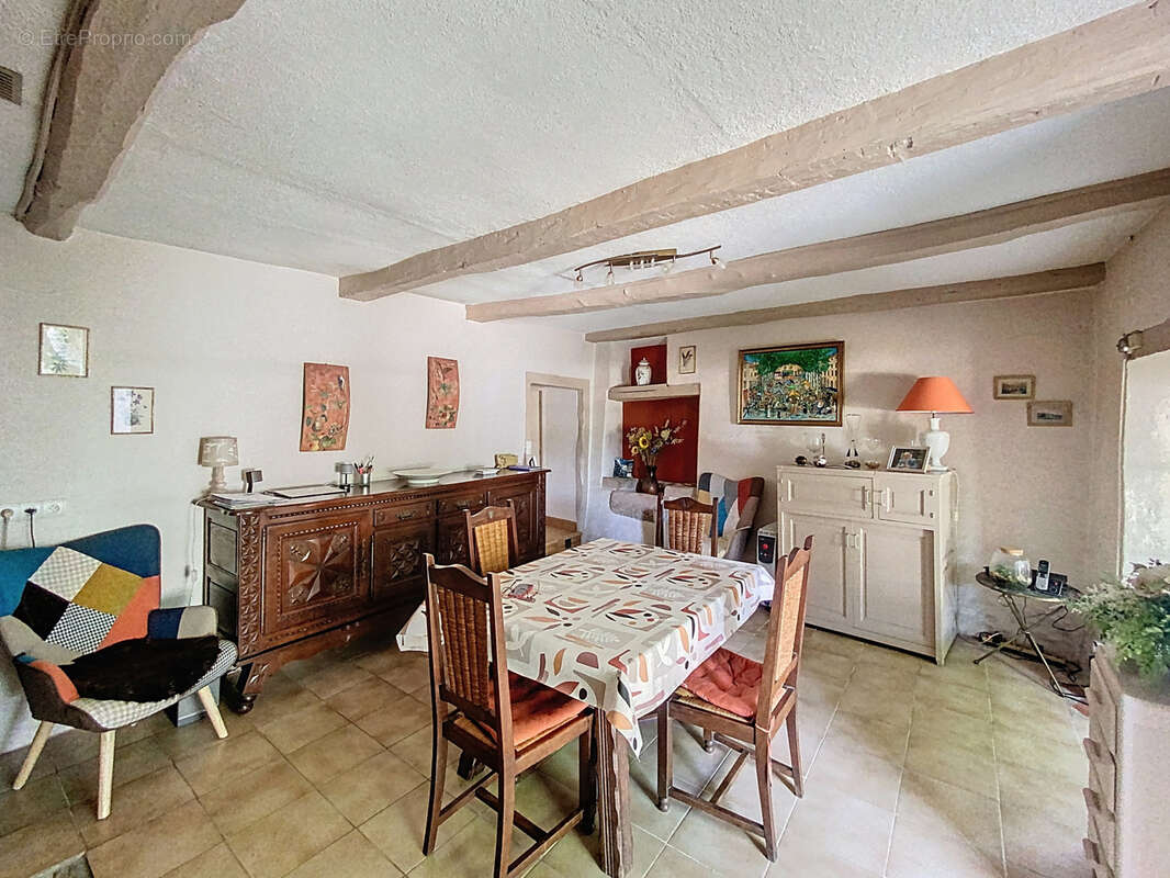 Maison à BUSSIERE-GALANT