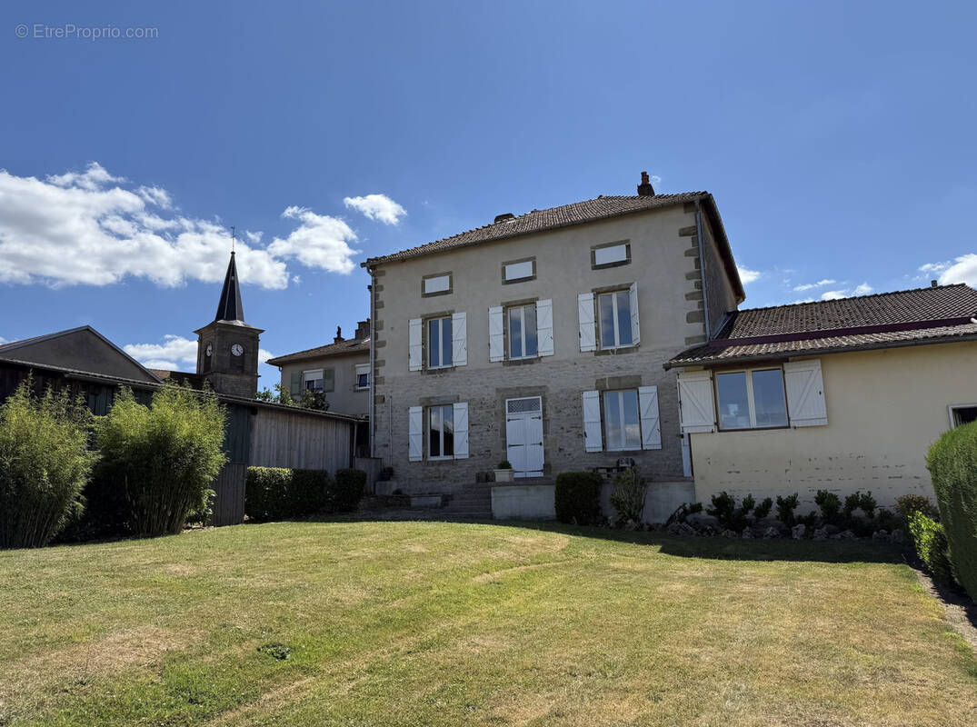Maison à BLEVAINCOURT