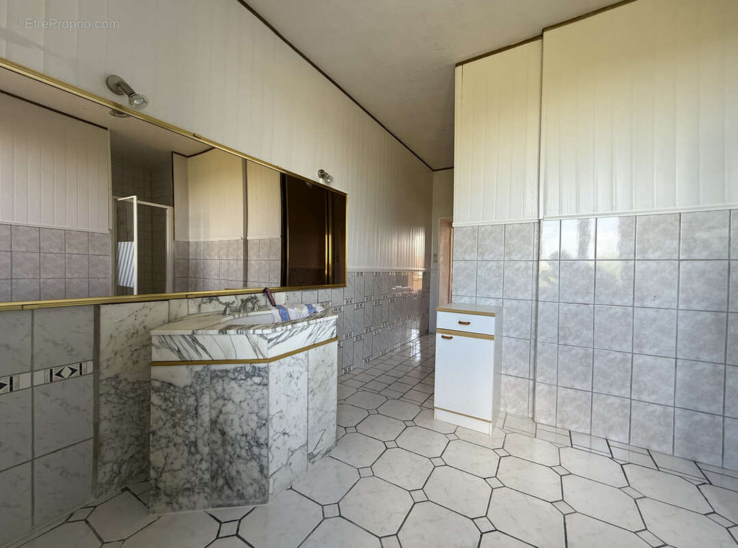 Maison à BLEVAINCOURT