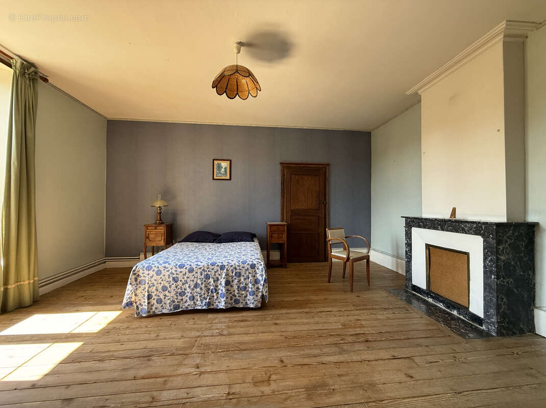 Maison à BLEVAINCOURT