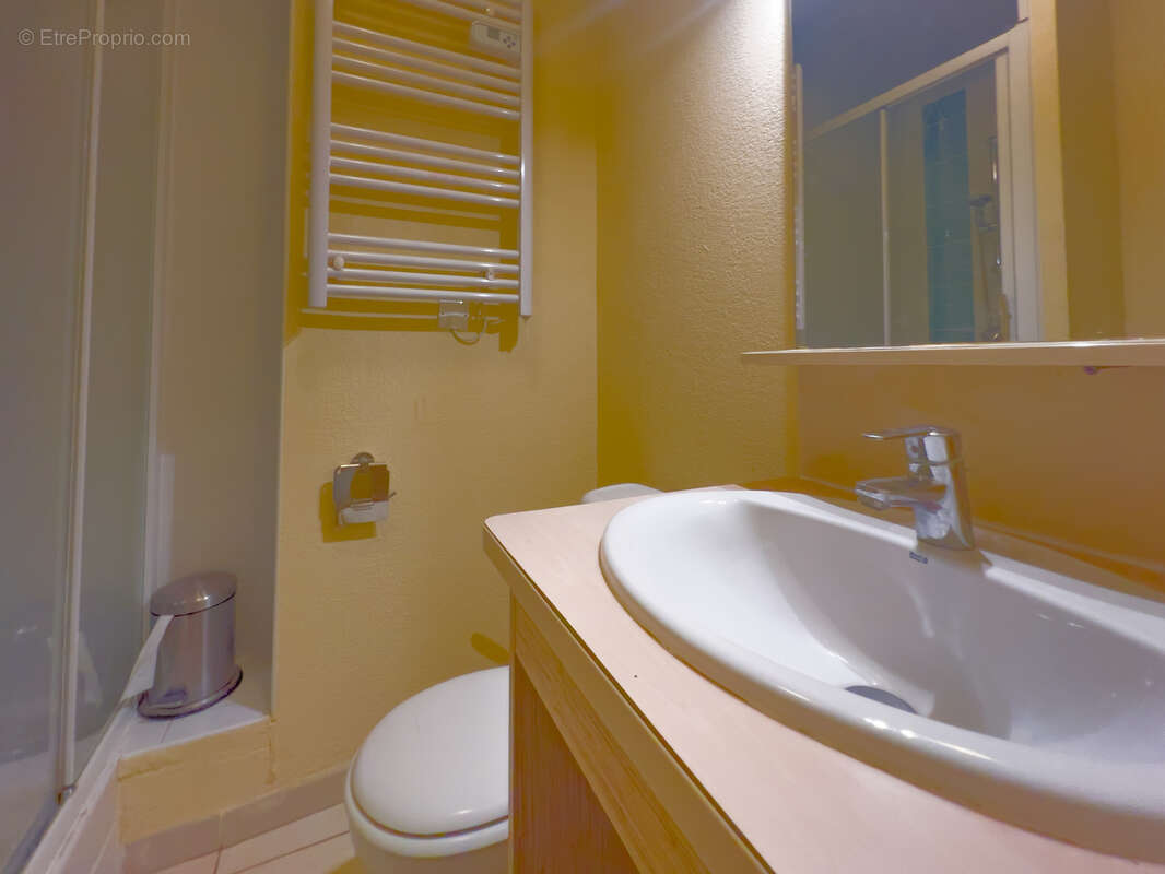 Appartement à LA LONDE-LES-MAURES