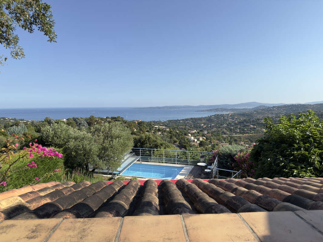 Maison à LES ISSAMBRES