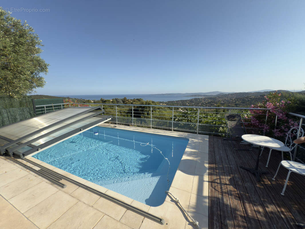 Maison à LES ISSAMBRES