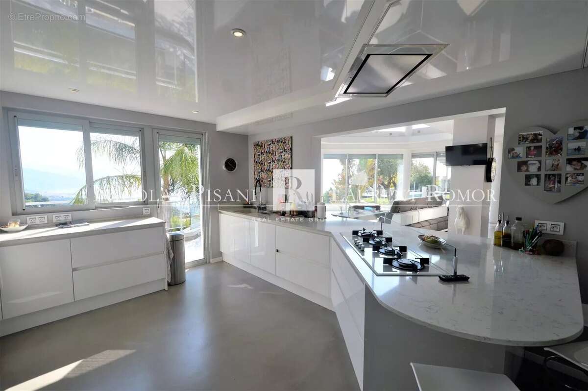 Maison à ROQUEBRUNE-CAP-MARTIN