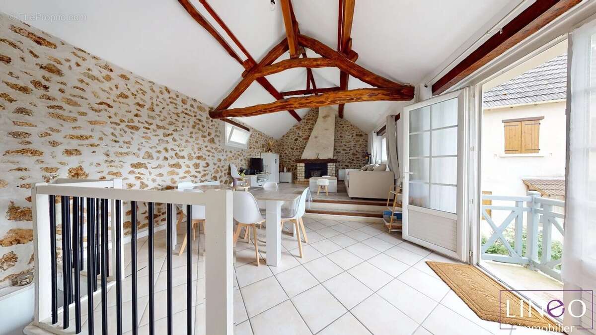 Maison à JOUARS-PONTCHARTRAIN