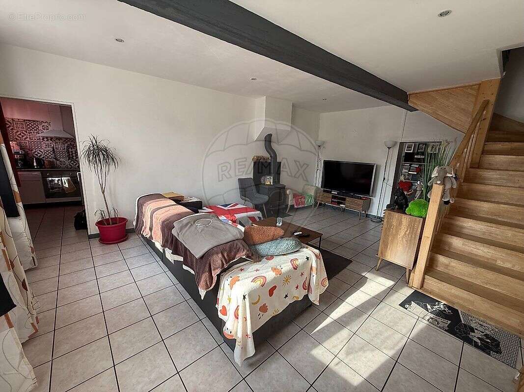 Maison à LES CHERES