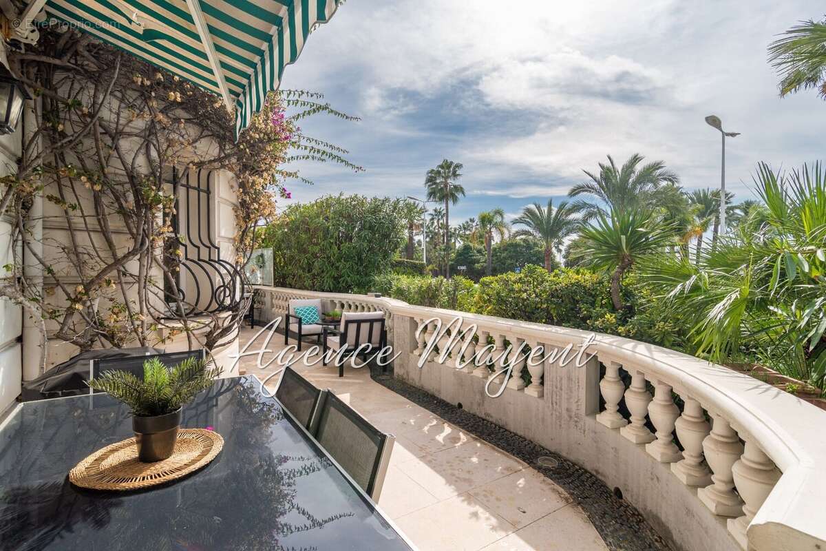 Appartement à CANNES
