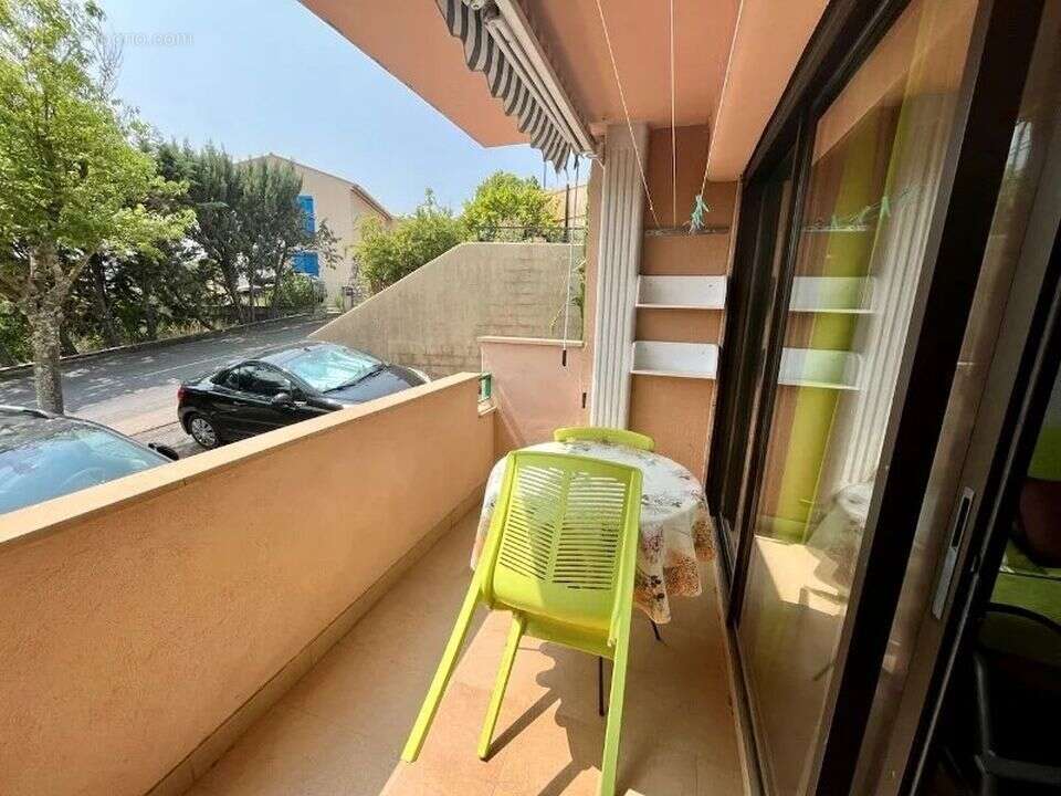 Appartement à GREOUX-LES-BAINS