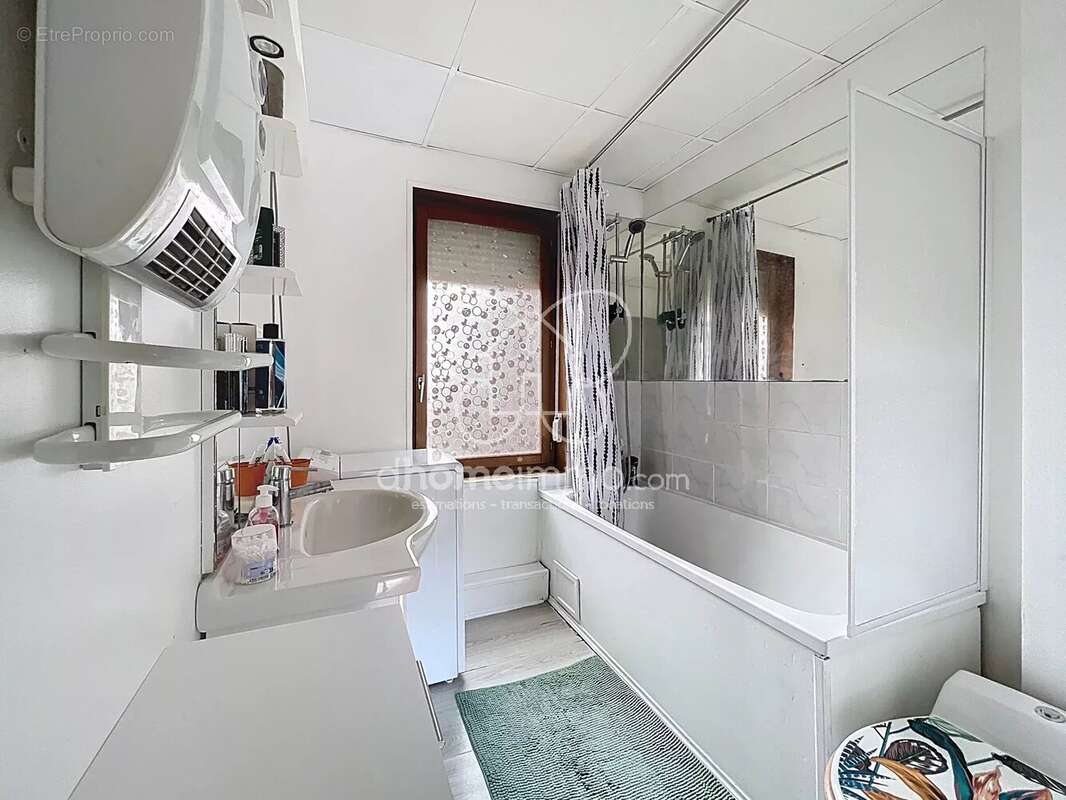 Maison à RAIMBEAUCOURT