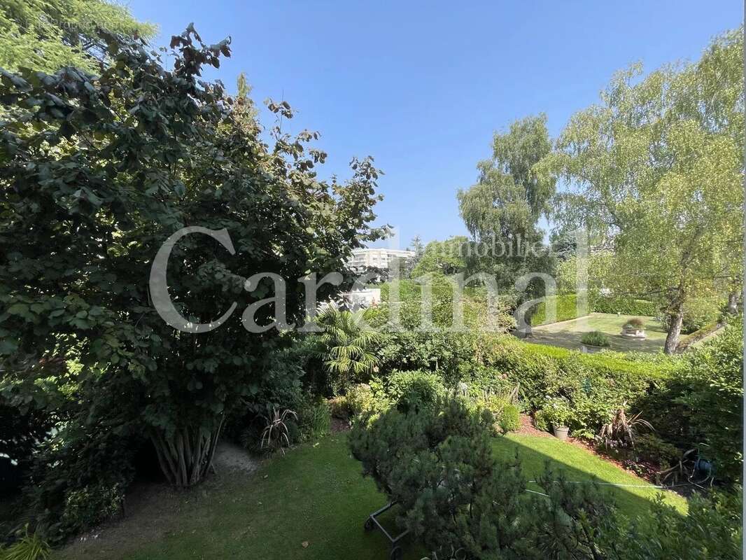 Appartement à BAILLY