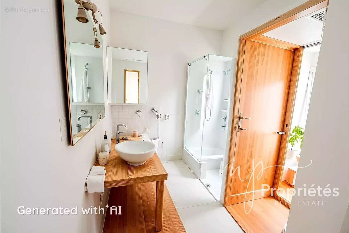 Maison à CARQUEIRANNE