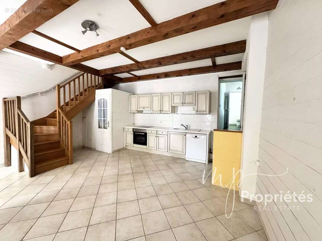 Maison à CARQUEIRANNE