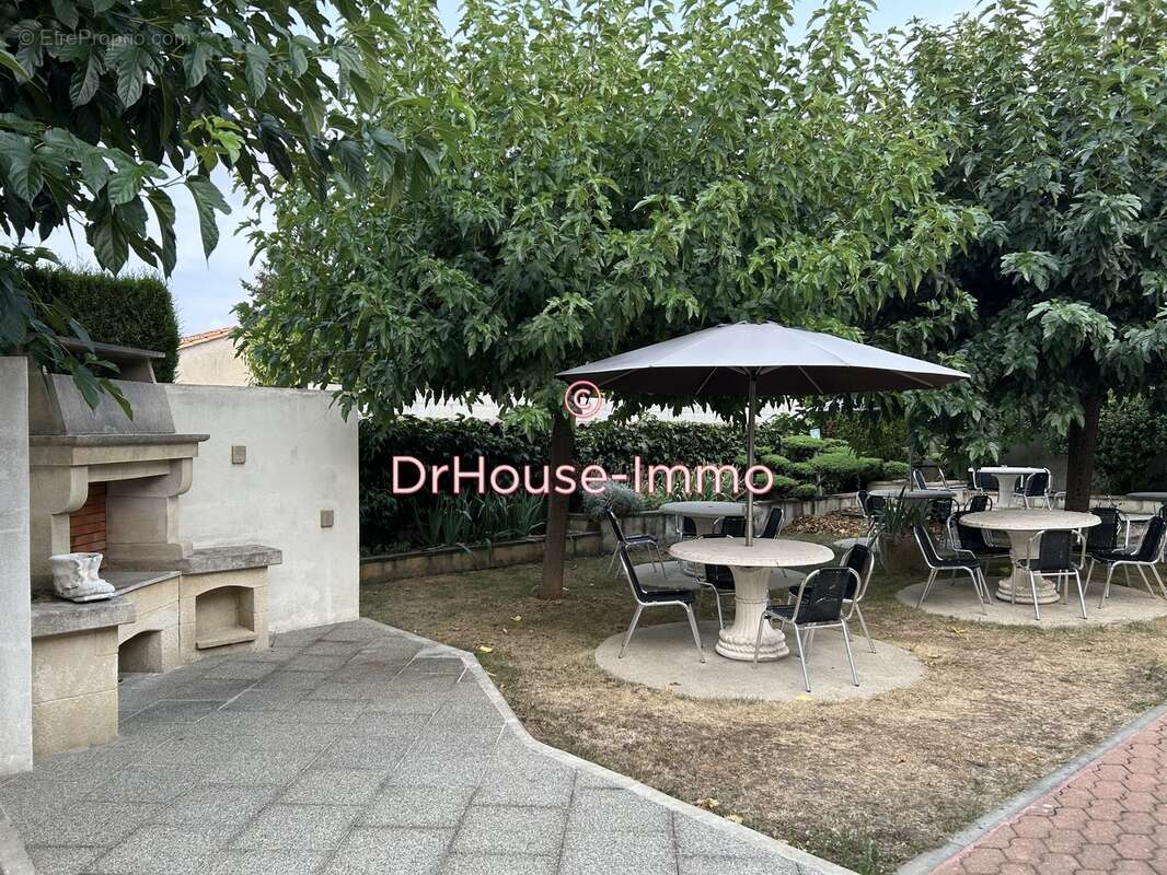 Commerce à ANGOULEME