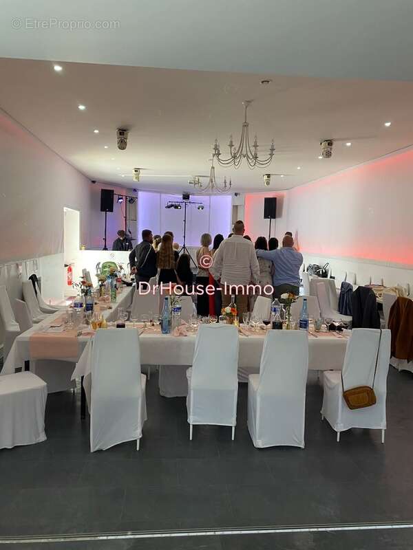 Commerce à COMPIEGNE