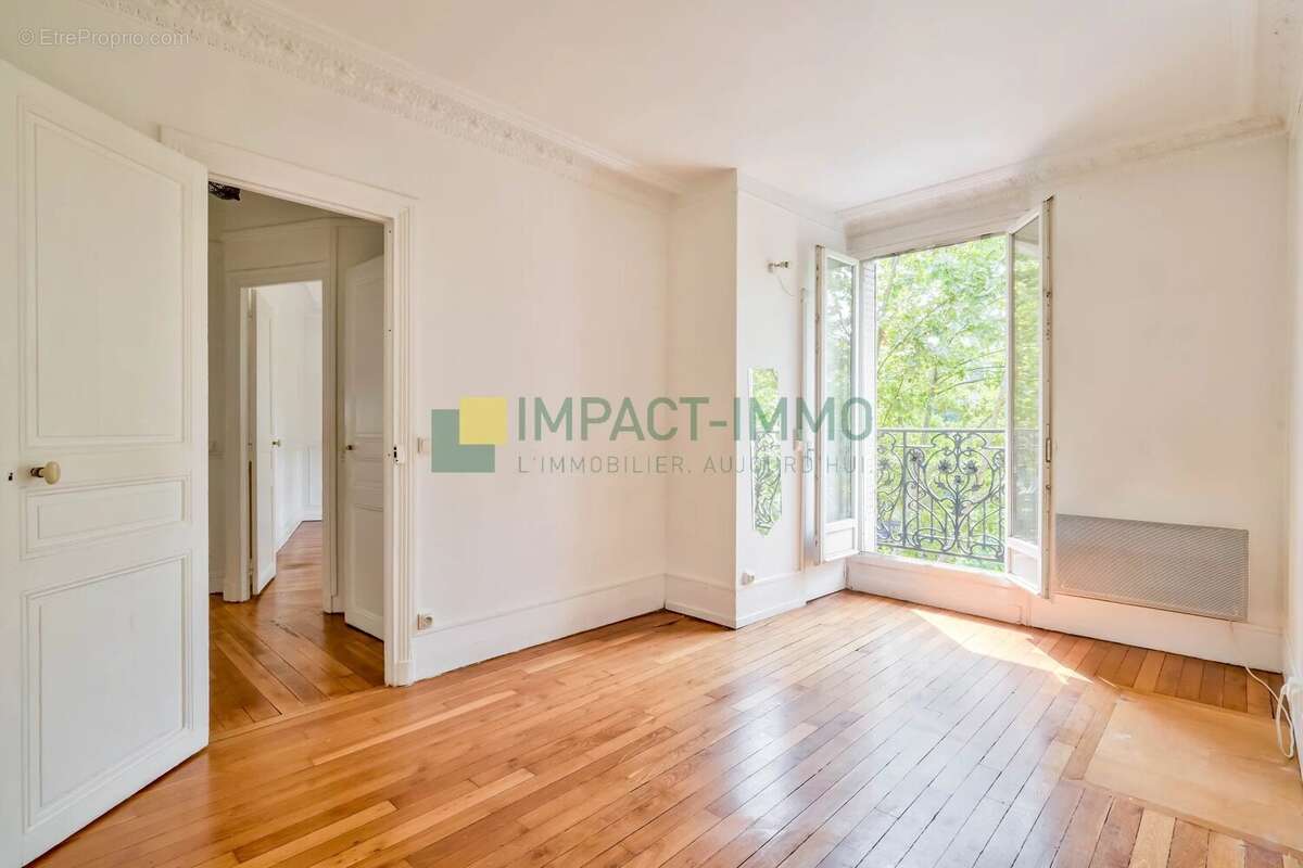 Appartement à CLICHY