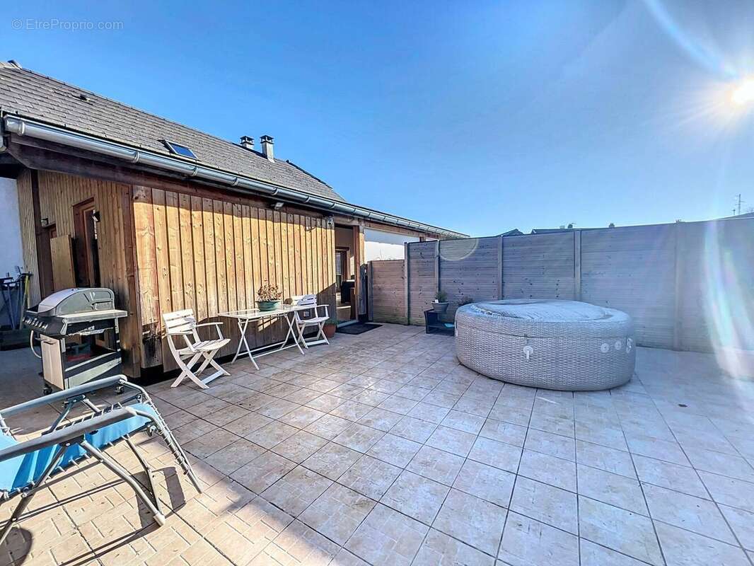 Appartement à CHIGNIN