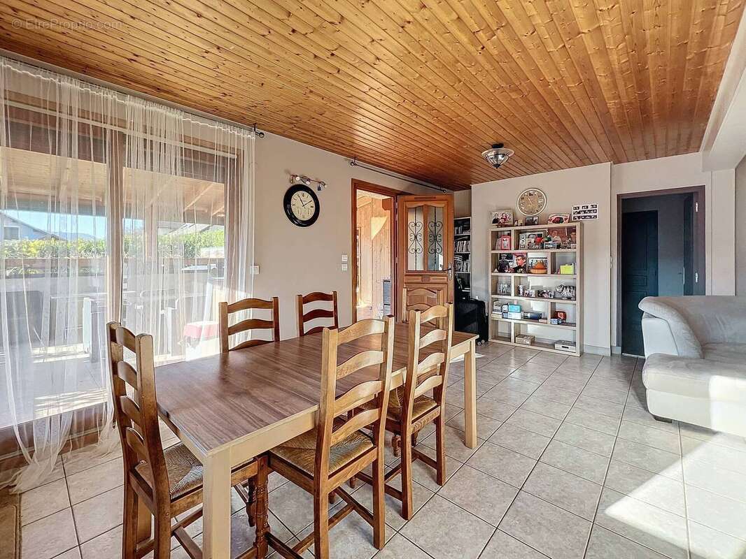 Appartement à CHIGNIN