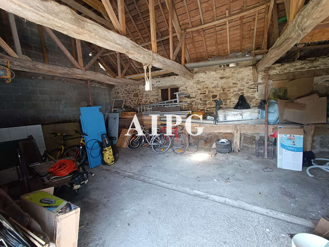 Maison à KERGRIST-MOELOU