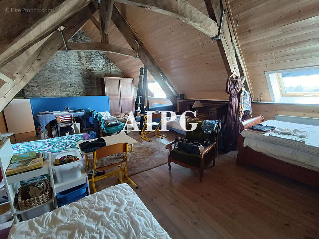 Maison à KERGRIST-MOELOU