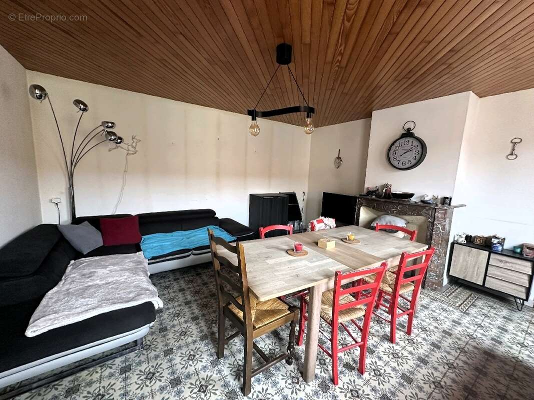 Maison à BERLES-AU-BOIS