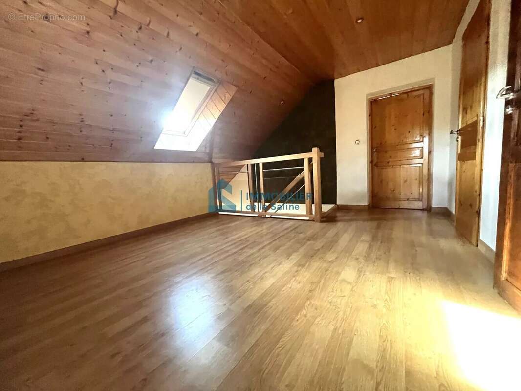 Maison à PORT-LESNEY