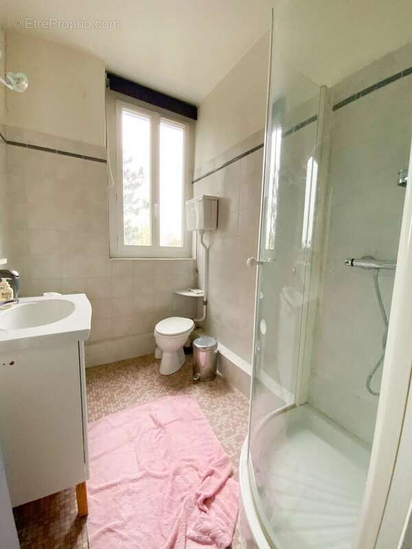 Maison à LE RAINCY