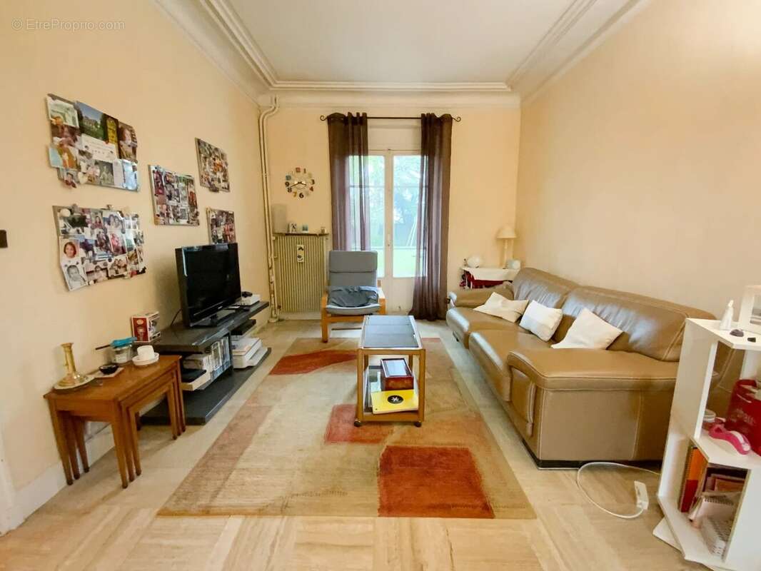 Maison à LE RAINCY