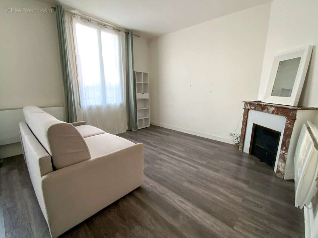 Appartement à LE RAINCY