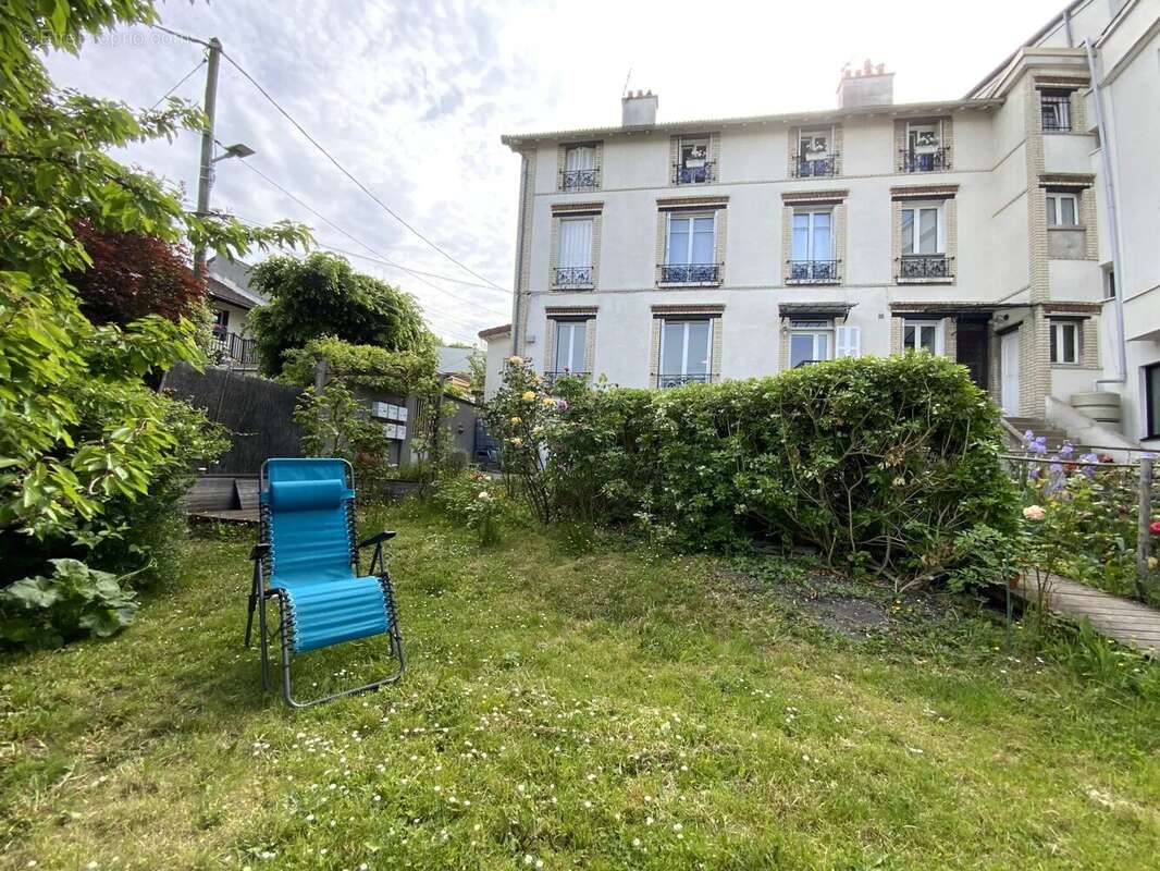 Appartement à LE RAINCY