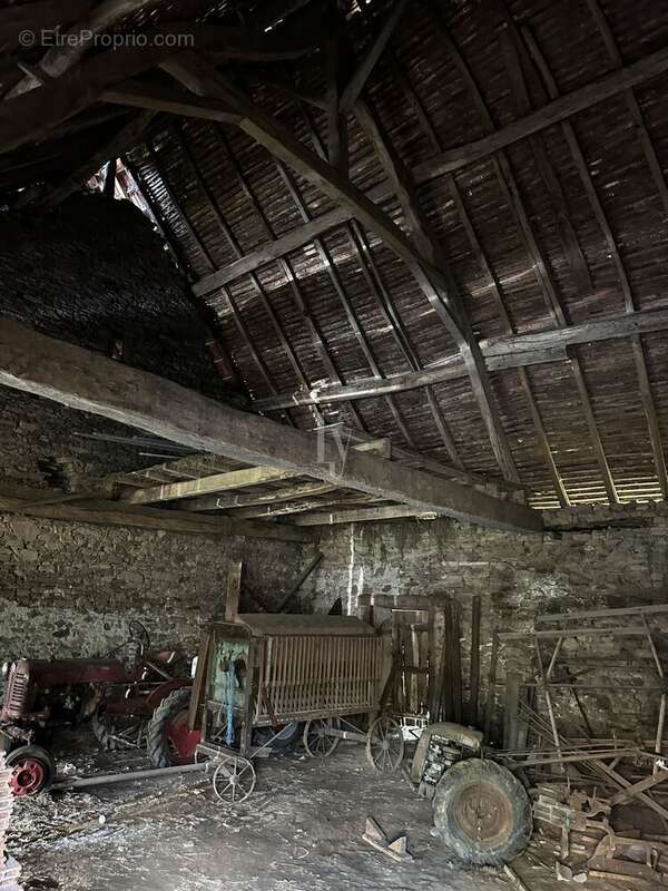 Maison à SAINT-GERMAIN-LES-BELLES