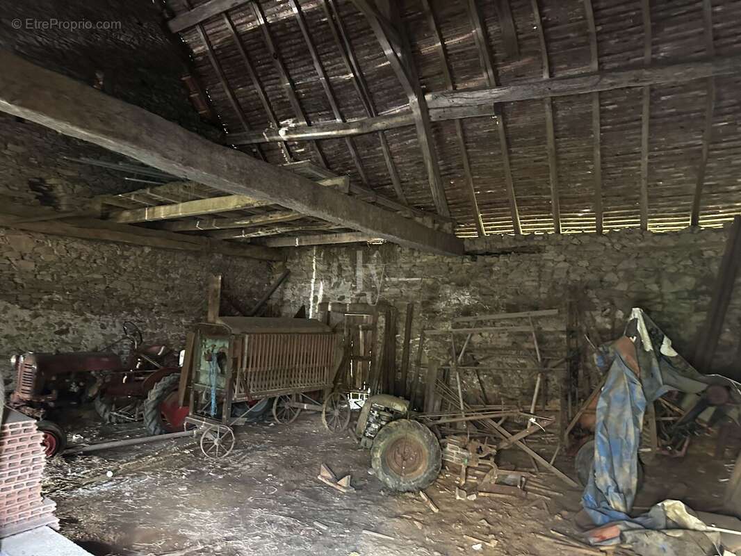 Maison à SAINT-GERMAIN-LES-BELLES