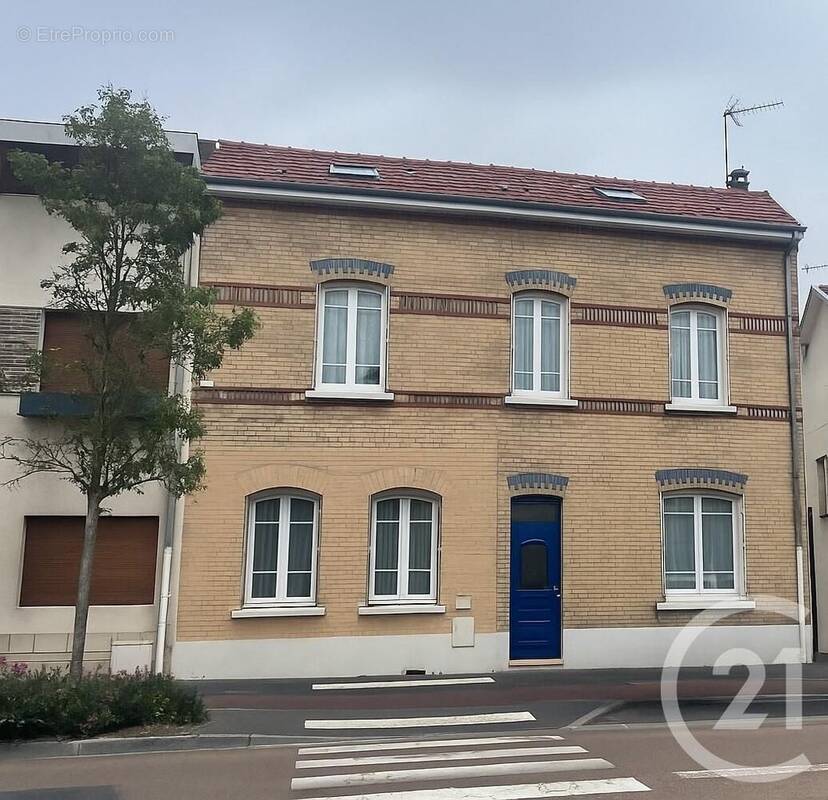 Maison à CHALONS-EN-CHAMPAGNE