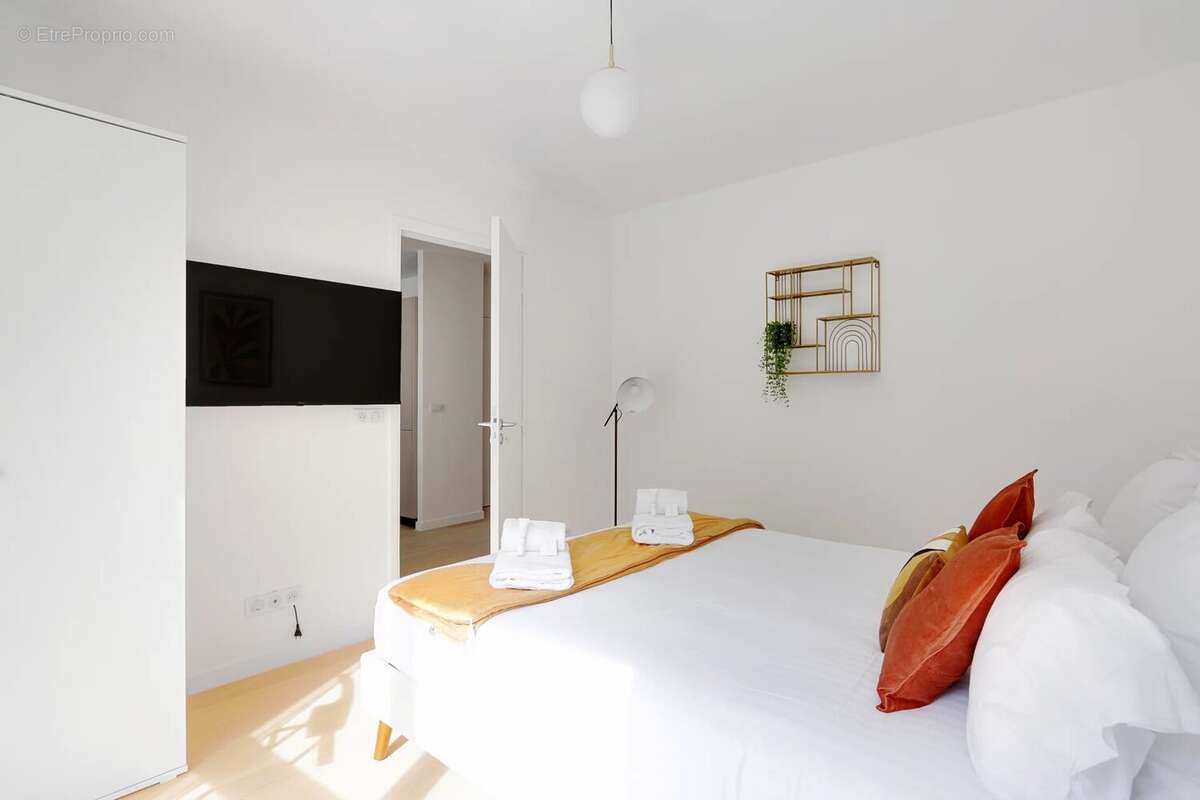 Appartement à PARIS-18E