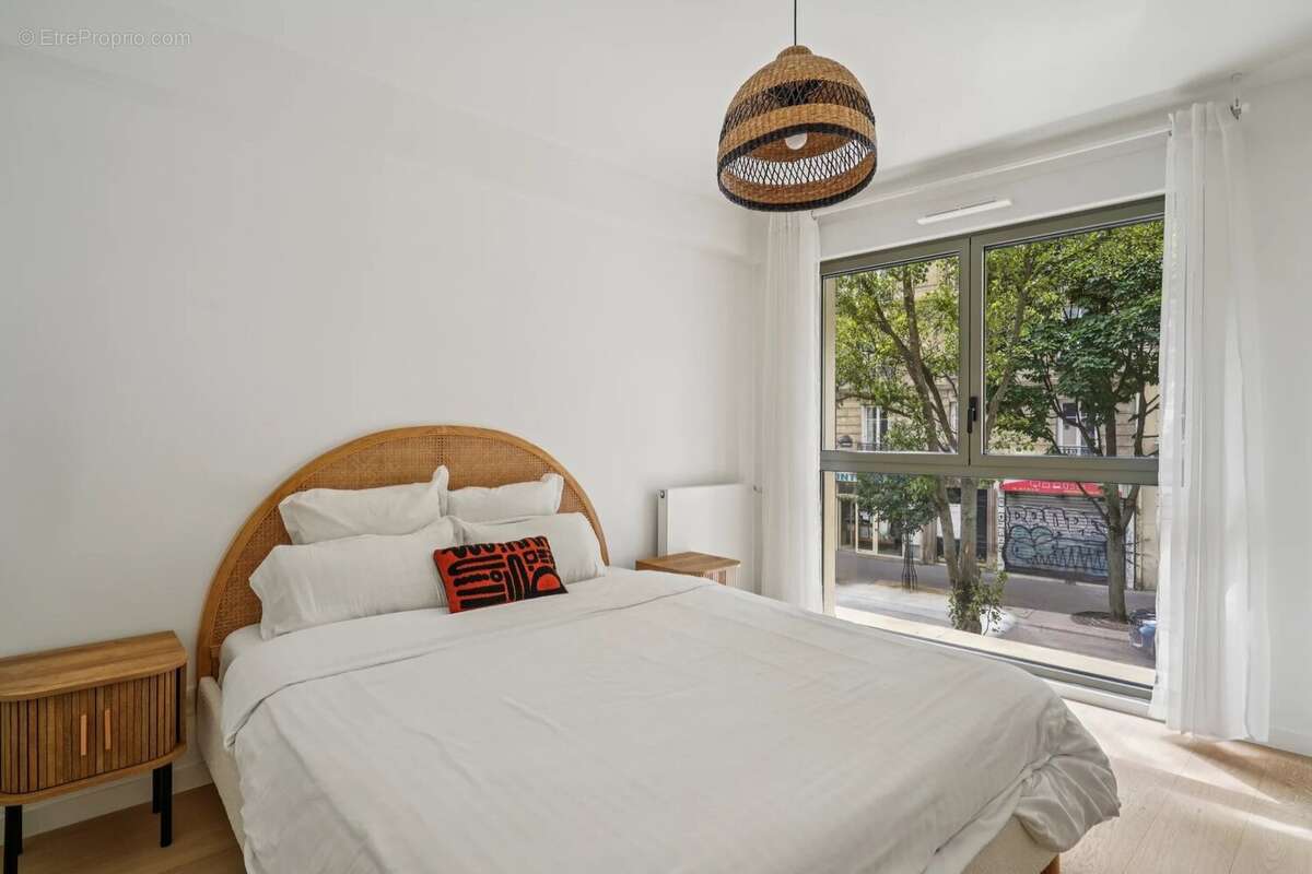 Appartement à PARIS-18E