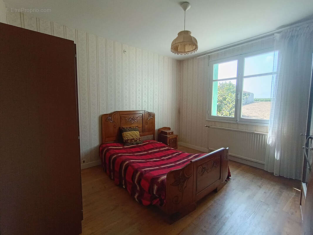 Maison à SAINT-FIACRE-SUR-MAINE