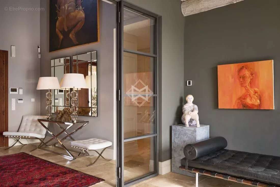 Maison à TOURRETTES