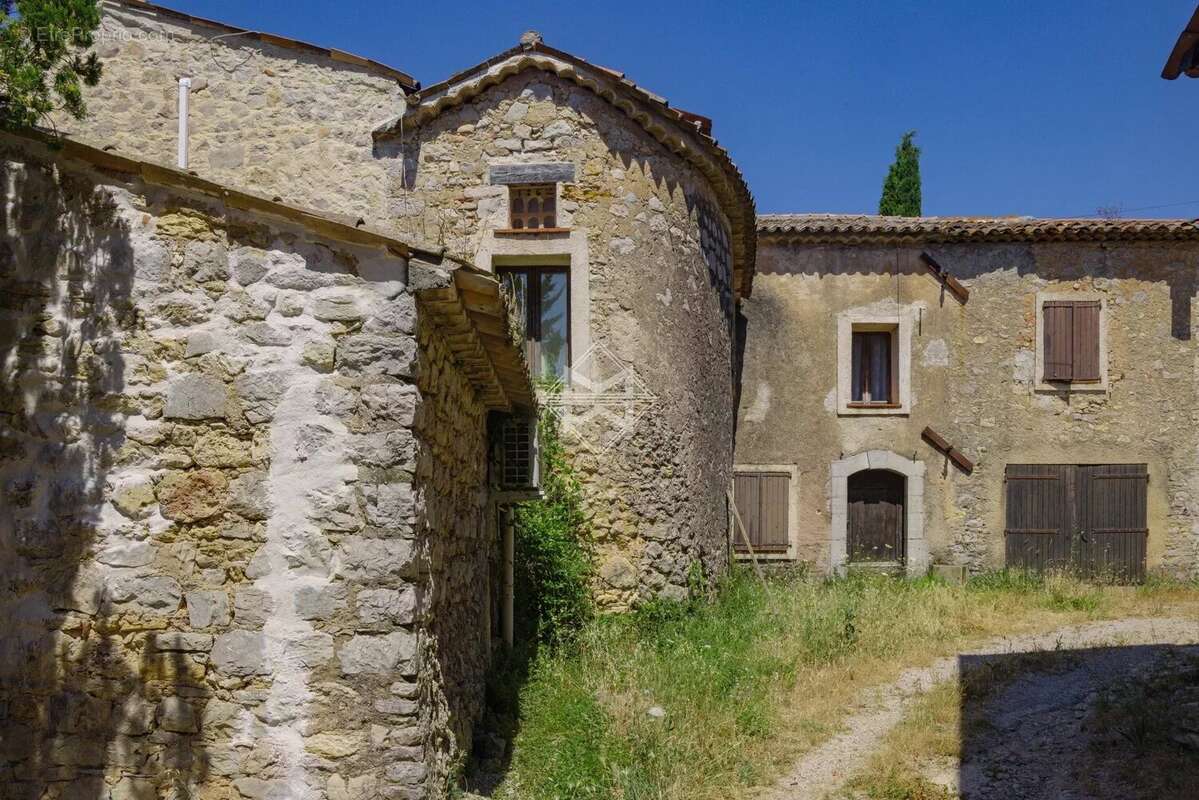 Maison à FAYENCE