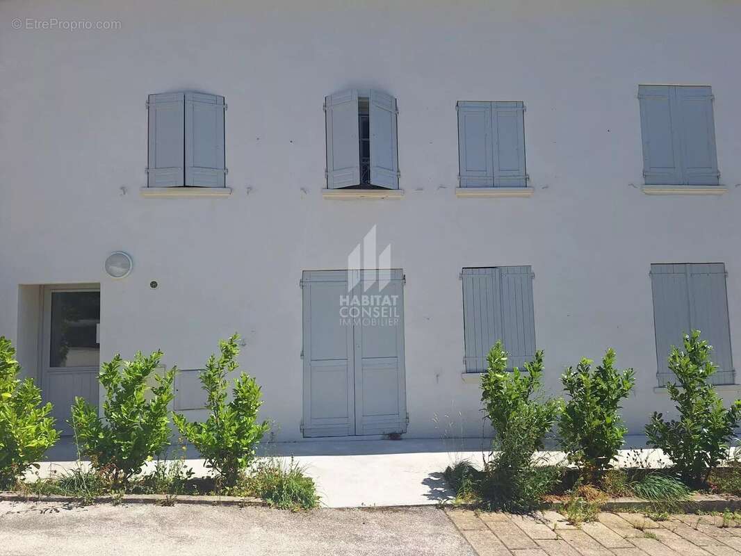 Appartement à CLAIX