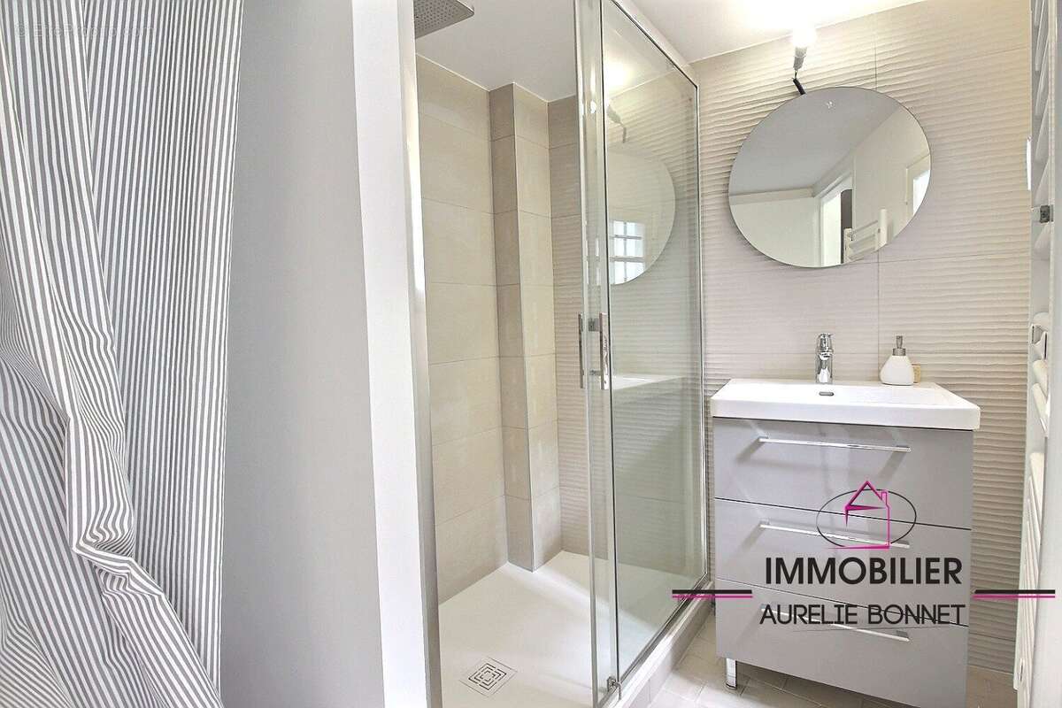 Appartement à TROUVILLE-SUR-MER