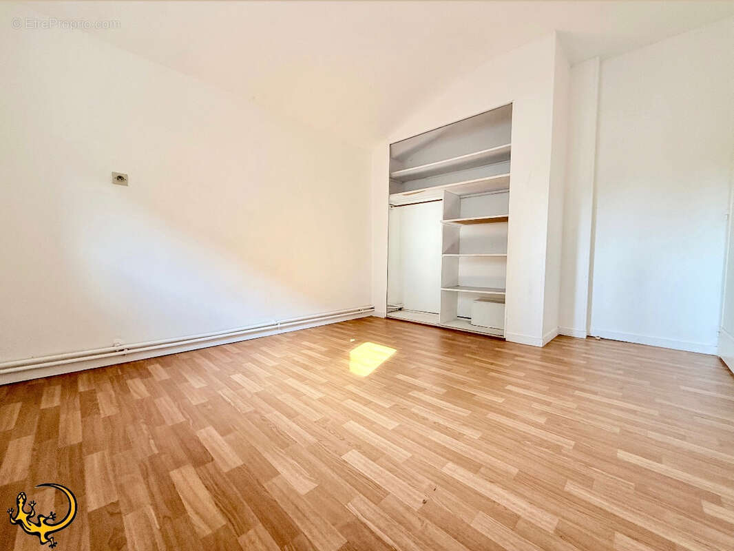 Maison à VILLERS-COTTERETS