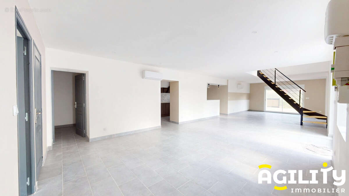 Maison à BRUILLE-SAINT-AMAND