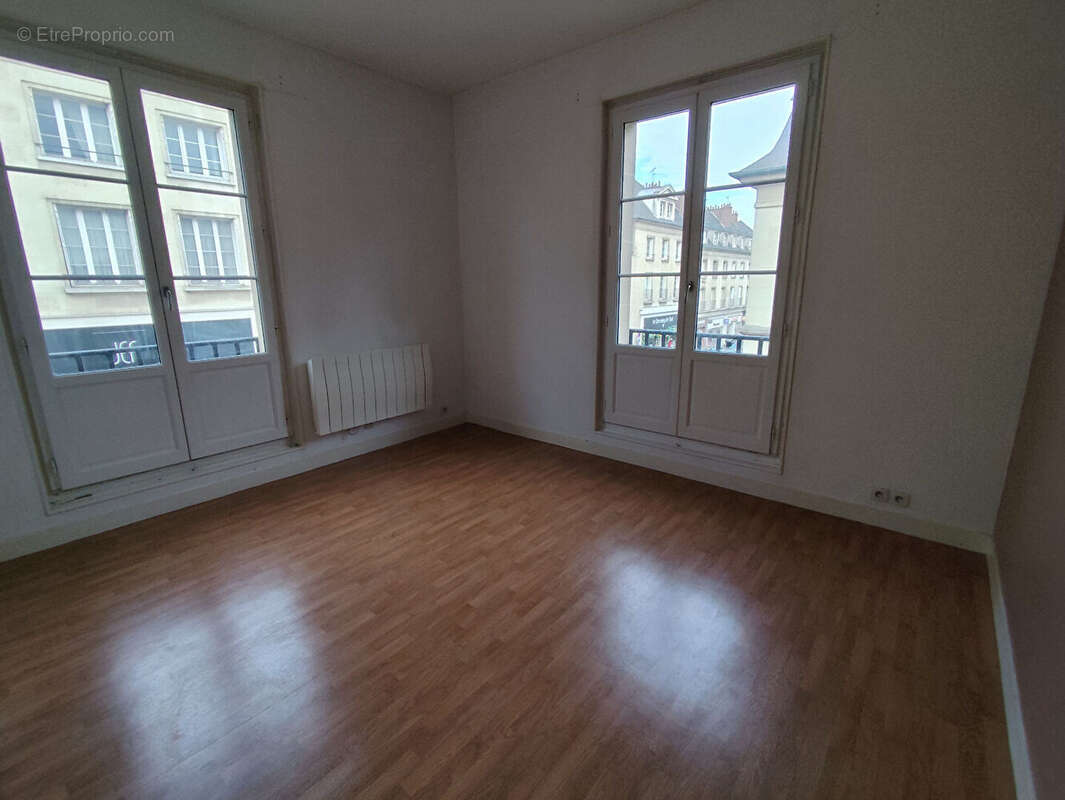 Appartement à COMPIEGNE