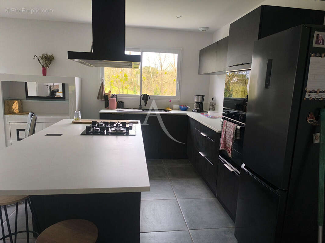 Maison à TALMONT-SAINT-HILAIRE