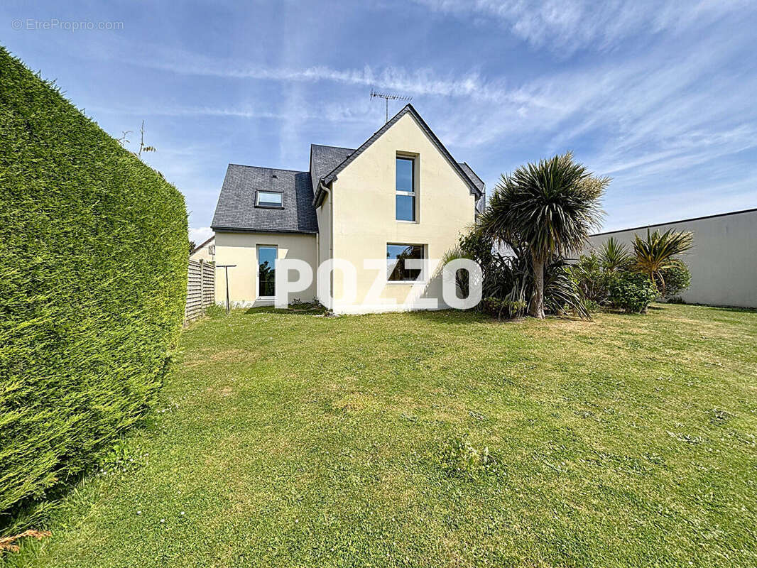 Maison à BLAINVILLE-SUR-MER