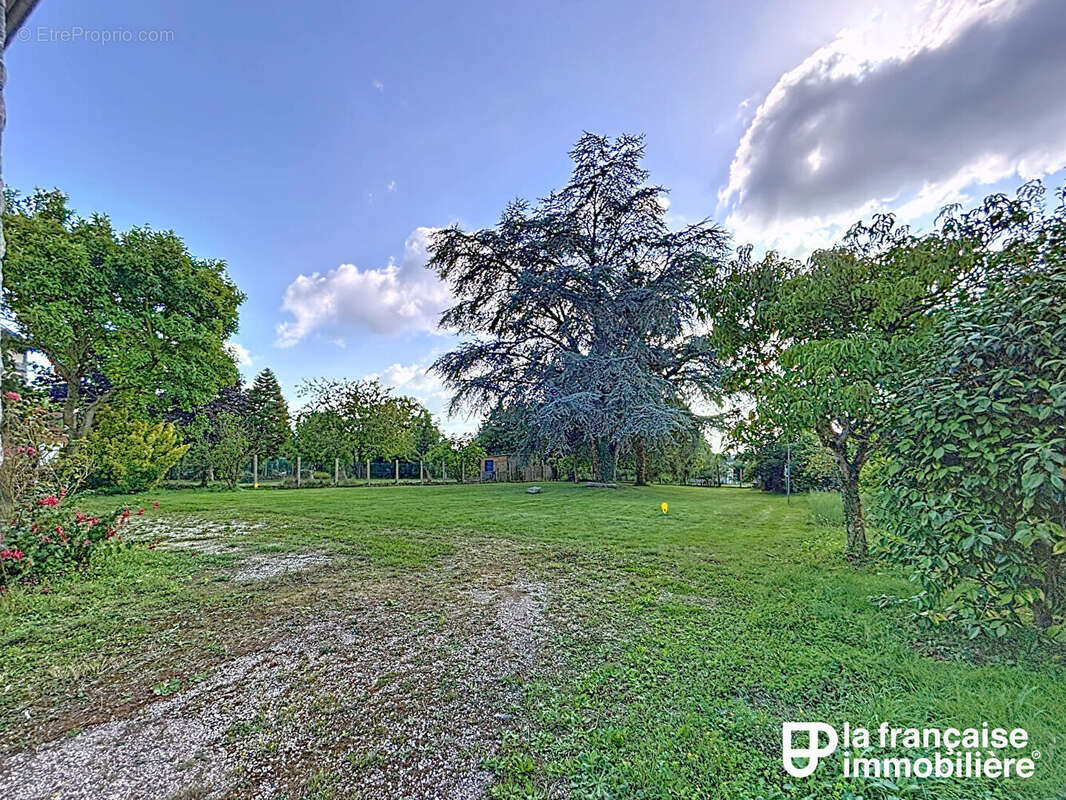 Maison à SAINT-MEEN-LE-GRAND