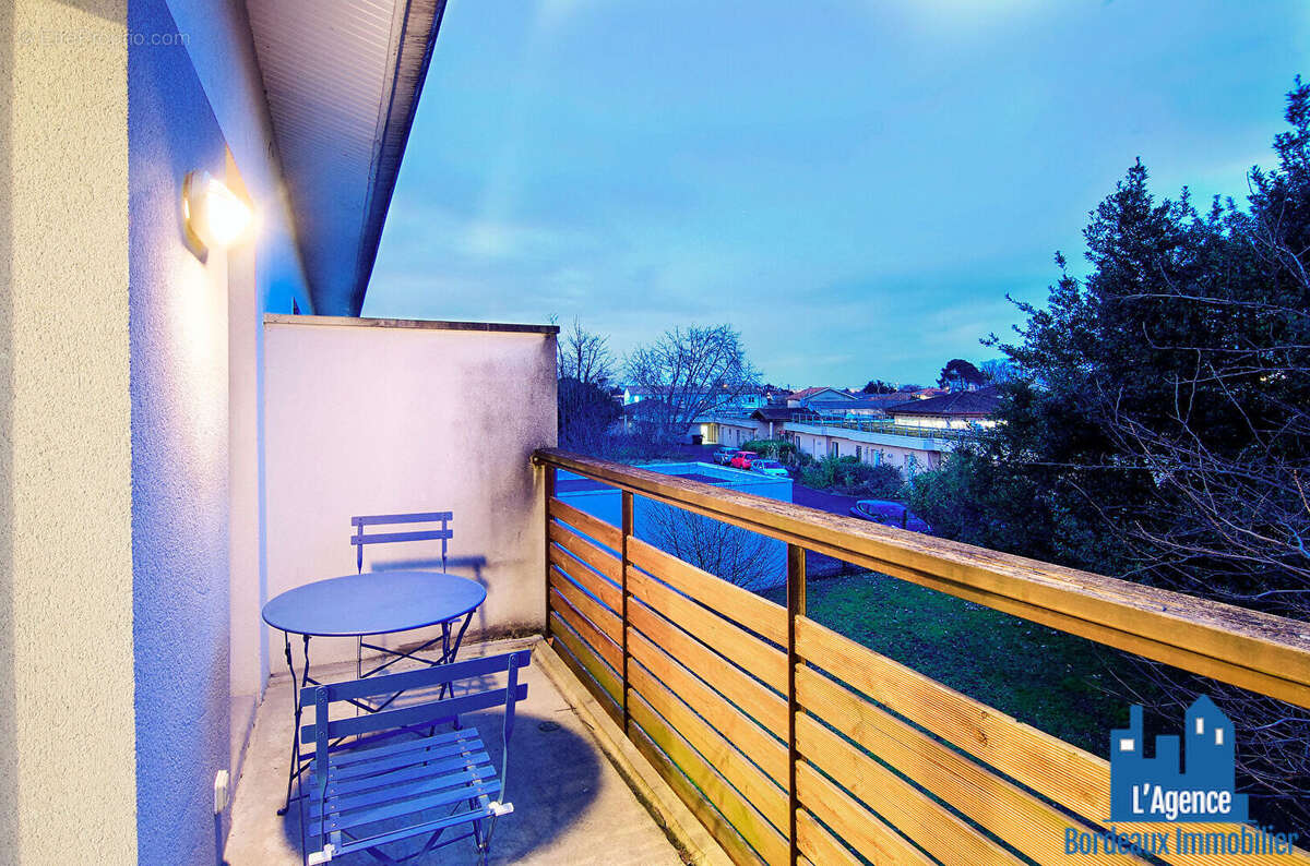 Appartement à BEGLES