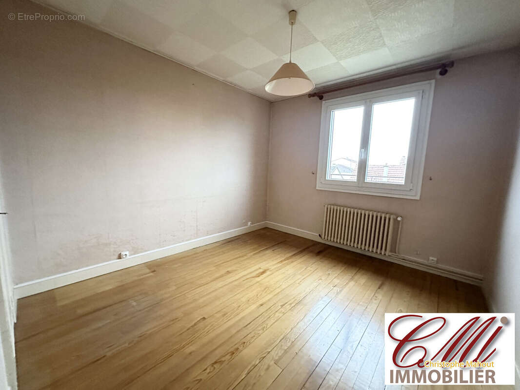 Maison à FRIGNICOURT