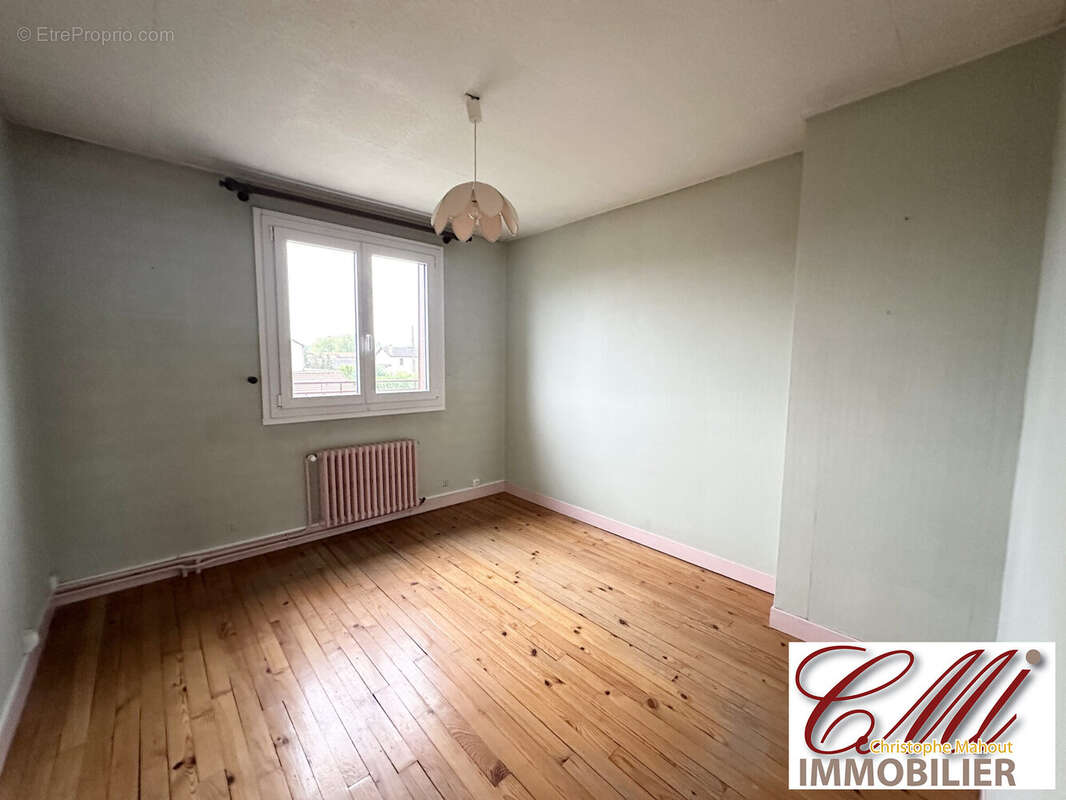 Maison à FRIGNICOURT