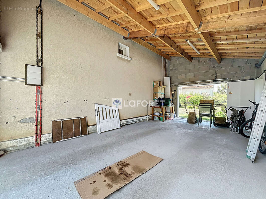 Maison à CHATILLON-SUR-THOUET